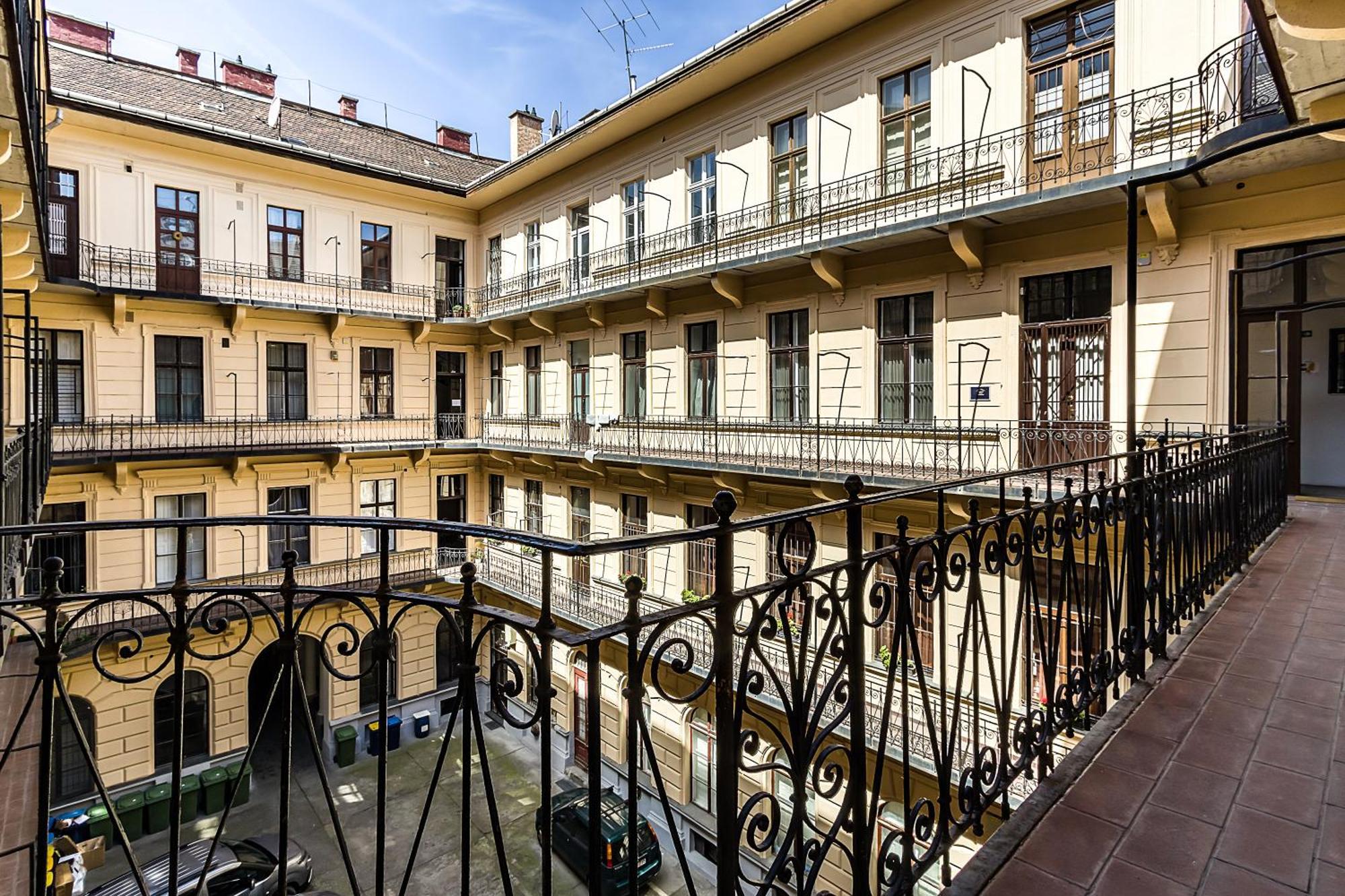 The Museum Living Budapest Exterior photo